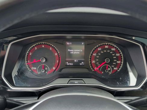 Used 2020 Volkswagen Jetta SE w/ SE Cold Weather Package image 16