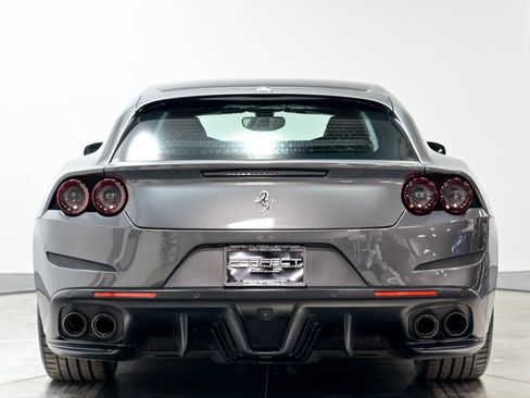 Used 2017 Ferrari GTC4Lusso AWD/4WD image 81
