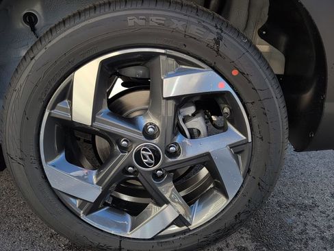 New 2026 Hyundai Venue SEL image 26