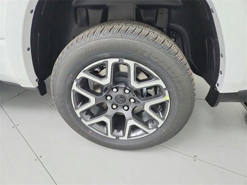 New 2026 RAM 1500 Laramie image 46