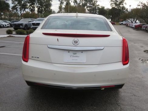 Used 2013 Cadillac XTS image 5