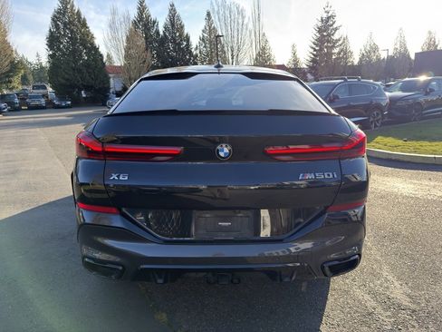Used 2022 BMW X6 M50i w/ Executive Package image 4