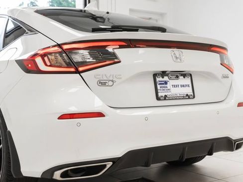 Used 2023 Honda Civic Sport Touring image 9