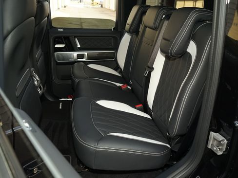 Used 2026 Mercedes-Benz G 63 AMG 4MATIC image 26