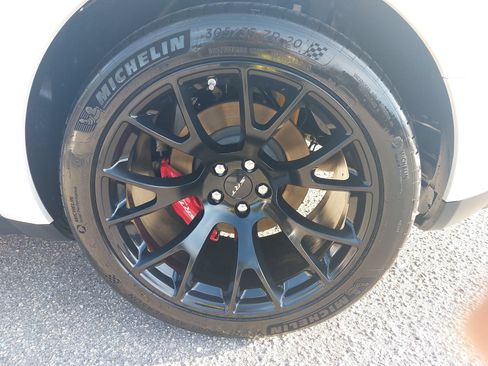 Used 2023 Dodge Challenger SRT Hellcat RWD image 32