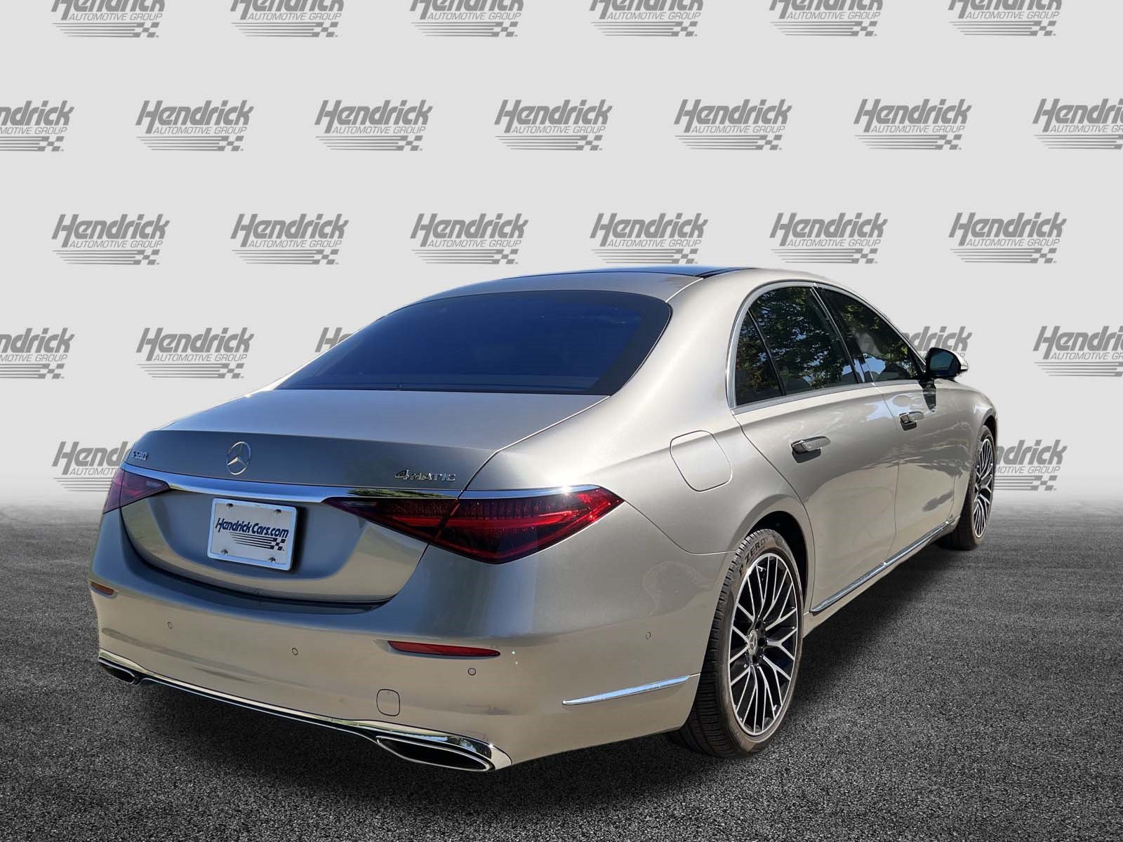 Used 2024 Mercedes-Benz S 580 4MATIC Sedan image 11