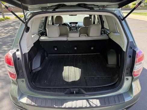 Used 2016 Subaru Forester 2.5i Limited AWD/4WD image 18