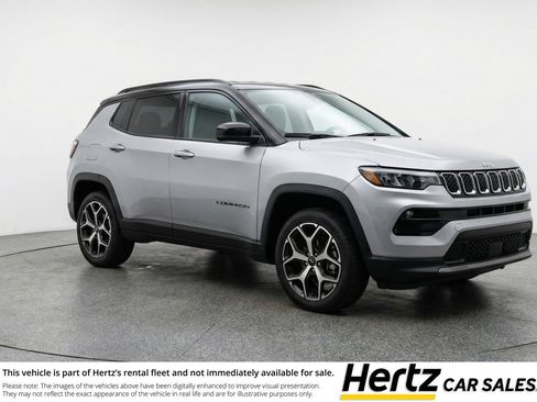 Used 2025 Jeep Compass Limited image 1