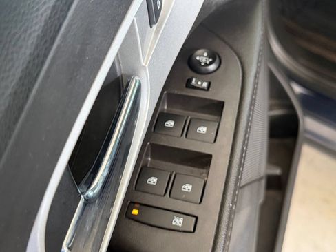 Used 2016 Chevrolet Equinox LS FWD image 35