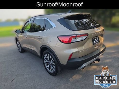 Used 2020 Ford Escape Titanium AWD/4WD image 3
