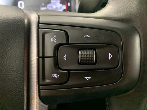 Used 2025 GMC Sierra 2500 SLT w/ SLT Convenience Package AWD/4WD image 22