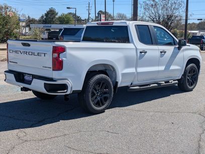 New 2026 Chevrolet Silverado 1500 Custom w/ Turbomax Blackout Package