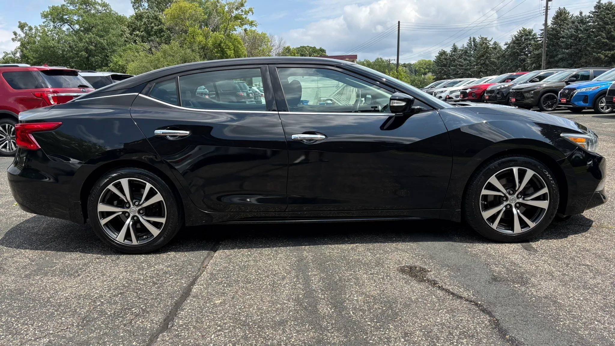 Used 2017 Nissan Maxima 3.5 SV FWD image 11