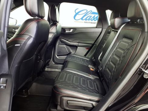 Used 2023 Ford Escape ST-Line Elite w/ Premium Technology Package image 8