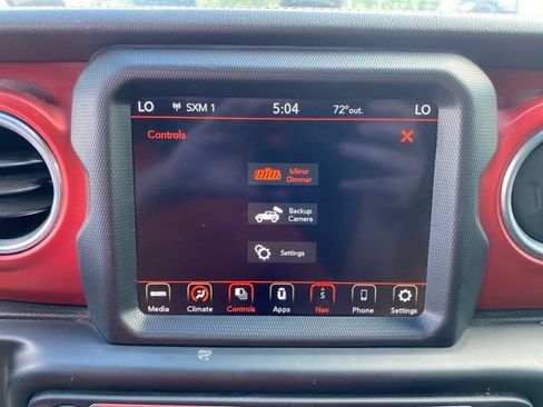 Used 2022 Jeep Wrangler Unlimited Rubicon w/ Dual Top Group AWD/4WD image 23