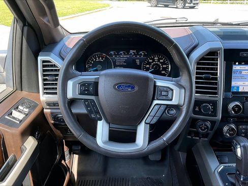 Used 2016 Ford F150 King Ranch w/ Equipment Group 601A Luxury AWD/4WD image 10