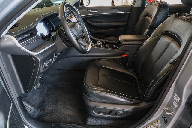 Used 2022 Jeep Grand Cherokee Limited RWD image 9