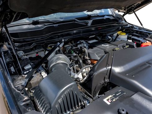 Used 2022 RAM 3500 Limited image 58