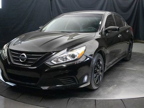 Used 2017 Nissan Altima 2.5 S w/ Power Driver Seat Package image 8