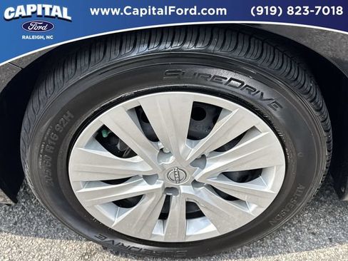 Used 2024 Nissan Sentra S FWD image 13