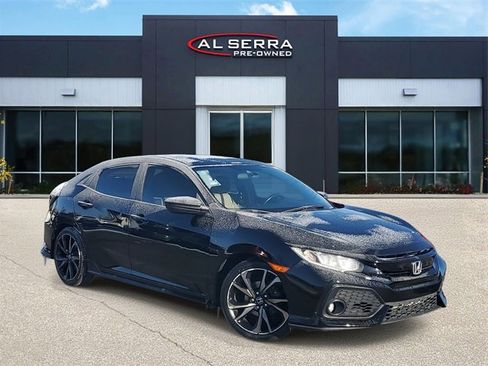 Used 2017 Honda Civic Sport image 1