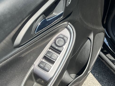 Used 2021 Chevrolet Malibu LT w/ Midnight Edition FWD image 14