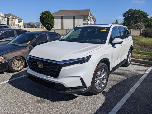 Used 2024 Honda CR-V EX image 1