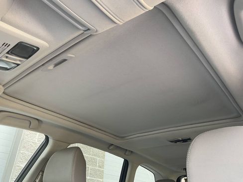Used 2014 Subaru Forester 2.5i Touring AWD/4WD image 25