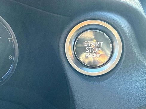 Used 2025 Lexus IS 350 F Sport w/ Navigation Package image 21