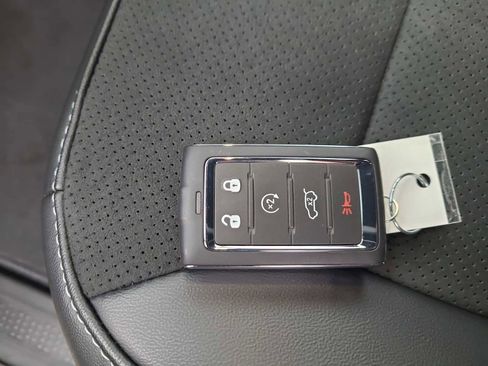 New 2026 Jeep Grand Cherokee Altitude image 28