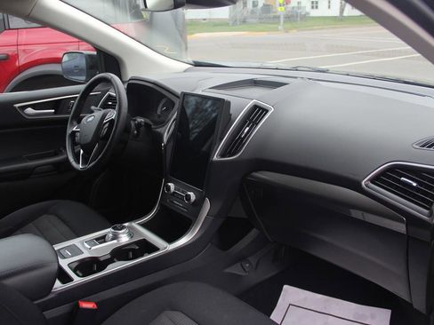Certified 2024 Ford Edge SEL w/ Convenience Package AWD/4WD image 23