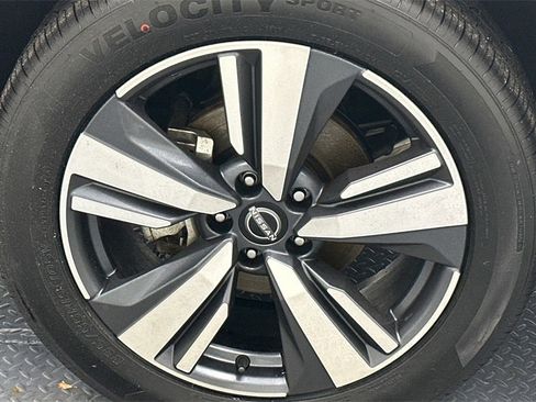 Certified 2023 Nissan Rogue Platinum w/ Platinum Premium Package image 20