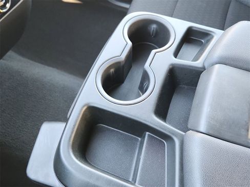 Used 2024 Chevrolet Silverado 2500 LT image 17