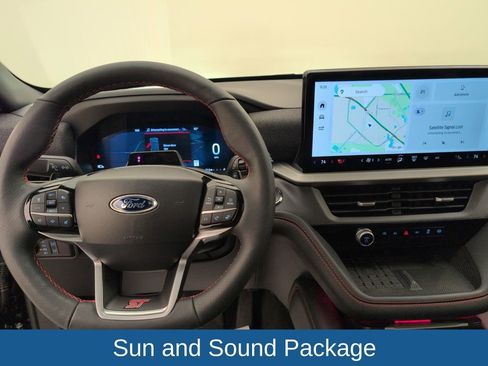 Used 2025 Ford Explorer ST w/ Sun And Sound Package image 28
