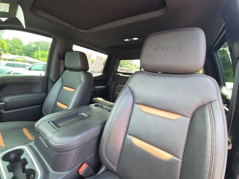 Used 2020 GMC Sierra 1500 AT4 w/ AT4 Premium Package AWD/4WD image 23