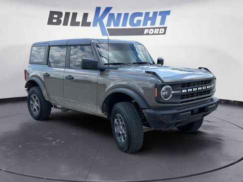 Used 2025 Ford Bronco 4-Door AWD/4WD image 5