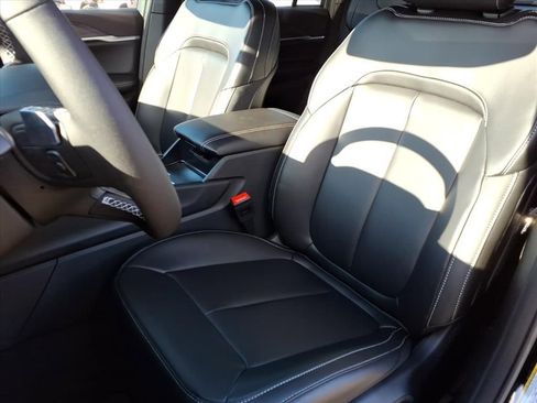 New 2025 Jeep Grand Cherokee Limited image 33