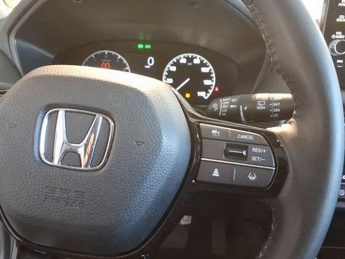 Used 2024 Honda HR-V EX-L image 20