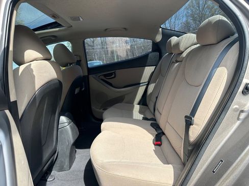 Used 2016 Hyundai Elantra Value Edition image 14