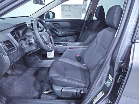 New 2026 Nissan Rogue S image 10