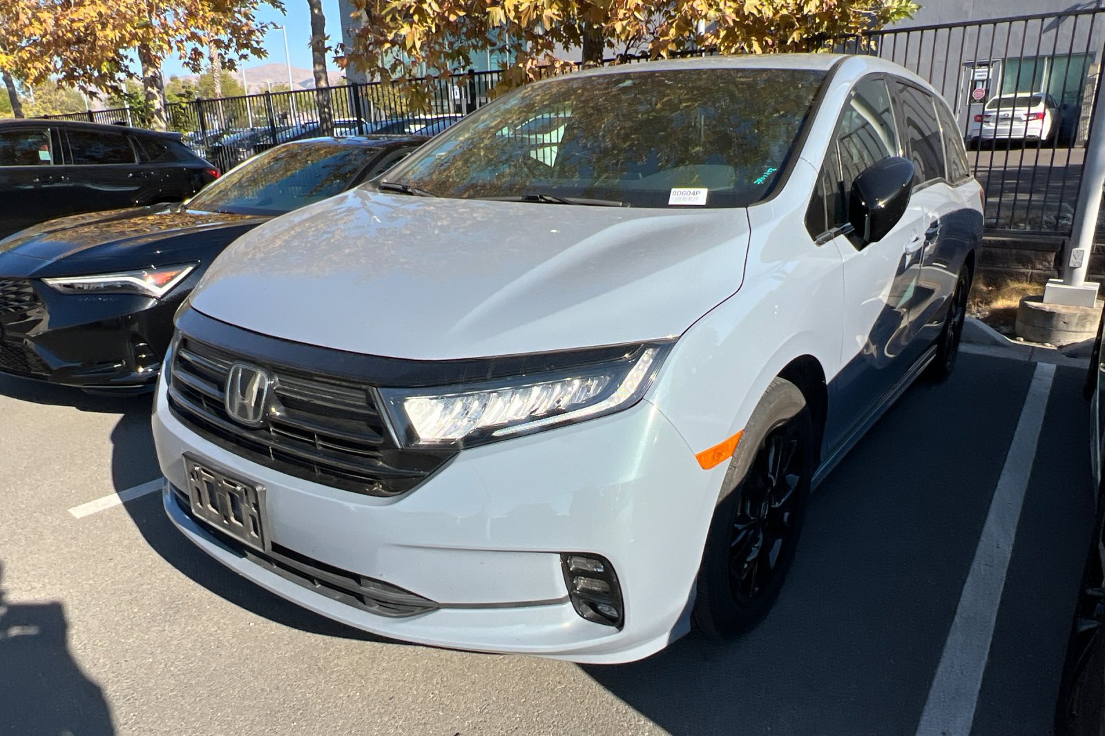 Used 2024 Honda Odyssey Sport image 2