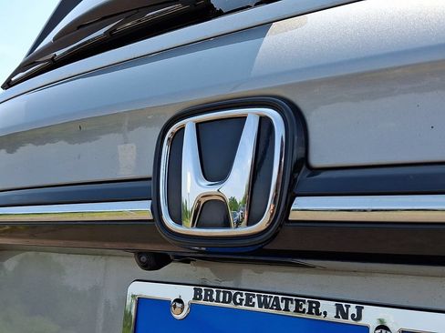 Used 2024 Honda Odyssey EX-L image 32