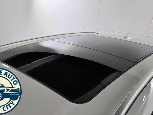 Used 2018 BMW X1 xDrive28i image 11