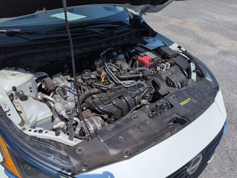 Used 2023 Nissan Altima 2.5 SV w/ SV Premium Package FWD image 38