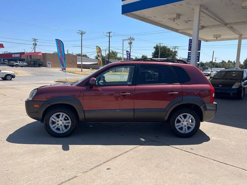 Used 2007 Hyundai Tucson Limited FWD image 4