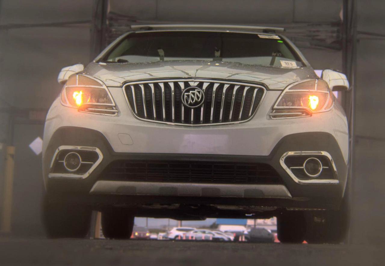 Used 2016 Buick Encore FWD image 3