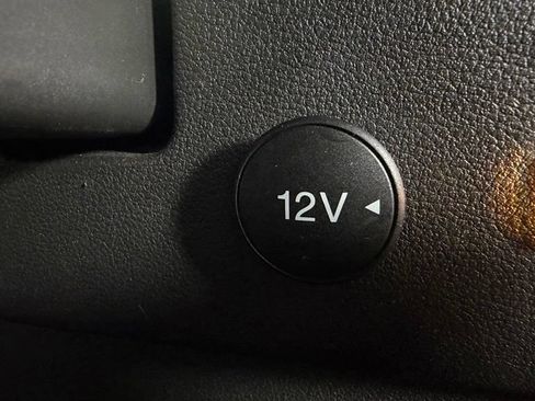 Used 2018 Ford Escape Titanium AWD/4WD image 12
