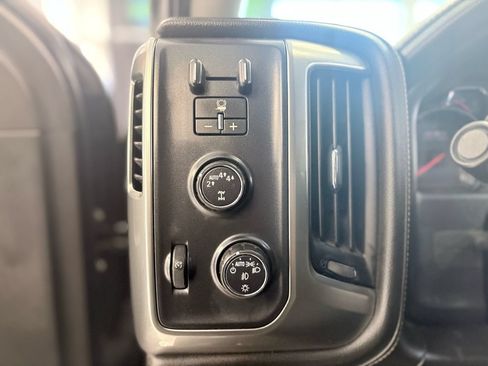 Used 2017 Chevrolet Silverado 1500 LTZ Z71 w/ LTZ Plus Package AWD/4WD image 25