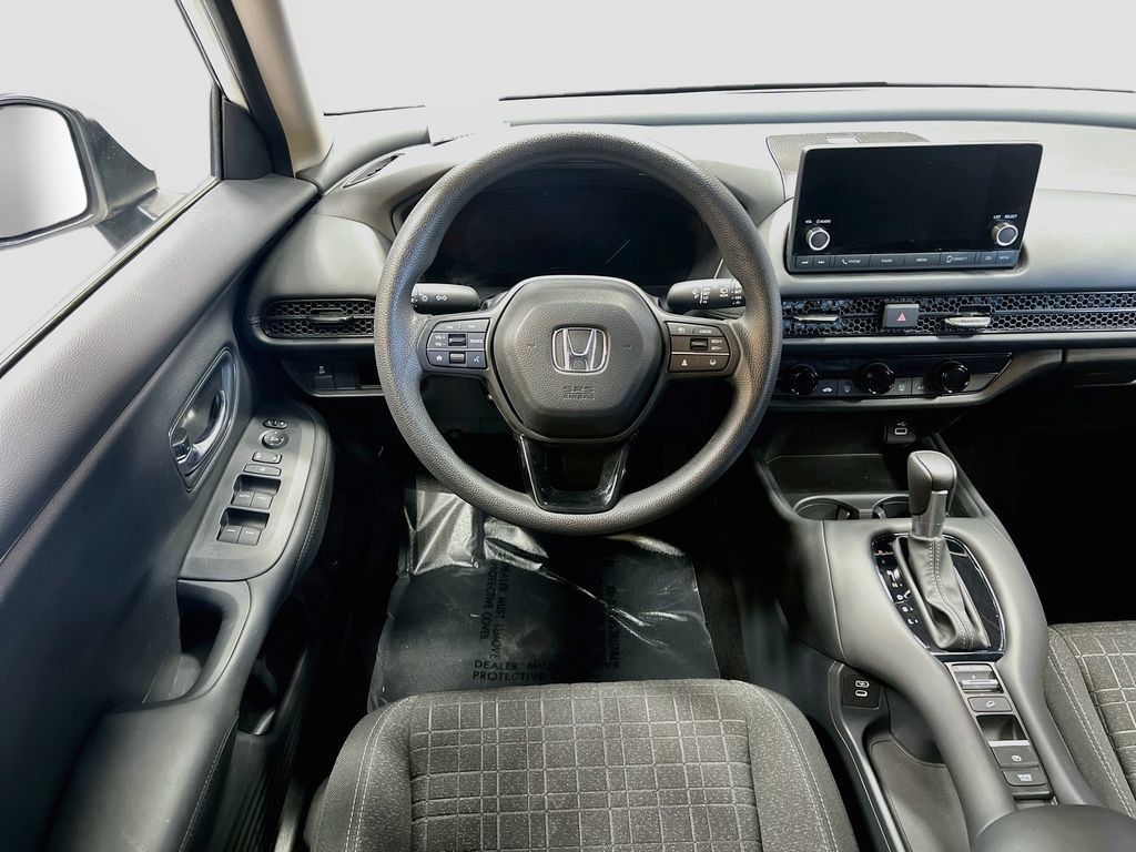 Used 2025 Honda HR-V LX image 20