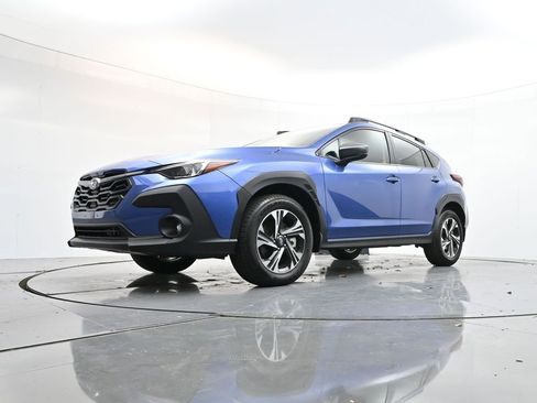 Certified 2025 Subaru Crosstrek 2.0i Premium image 27